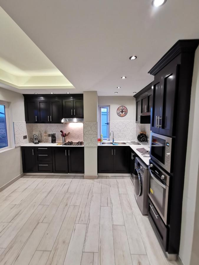 Perfect Appart Grand Baie Centre Next To Super U, 5 Minutes From Beach المظهر الخارجي الصورة